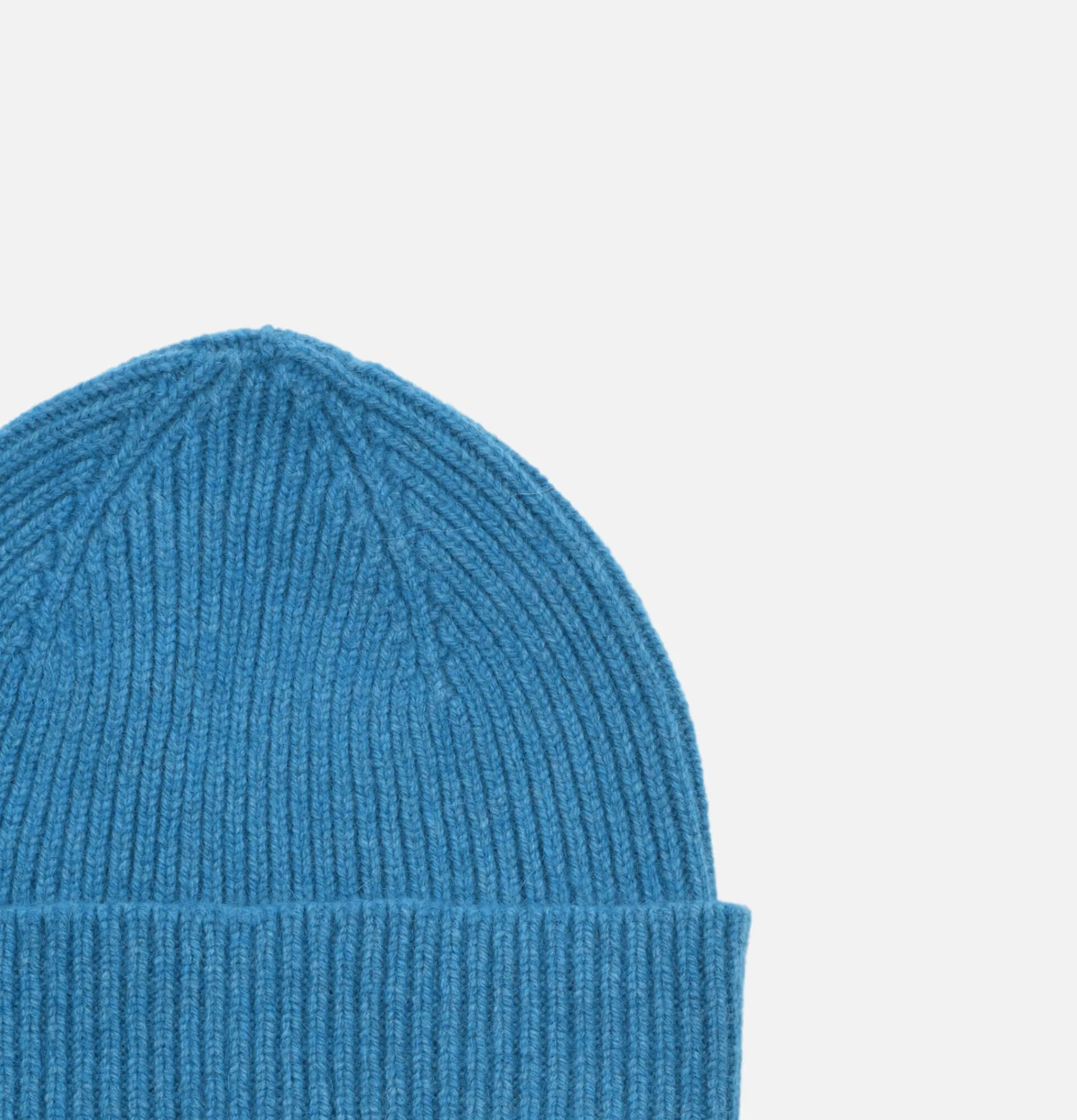 ROBERT MACKIE Barra Beanie Bondi Blue