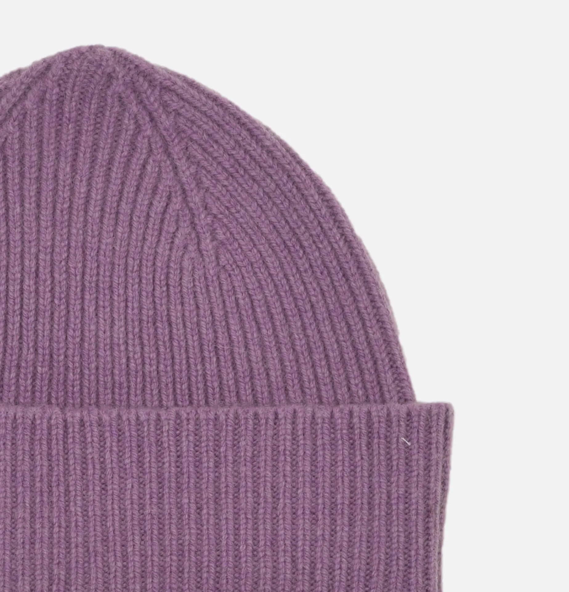 ROBERT MACKIE Barra Beanie Lilac