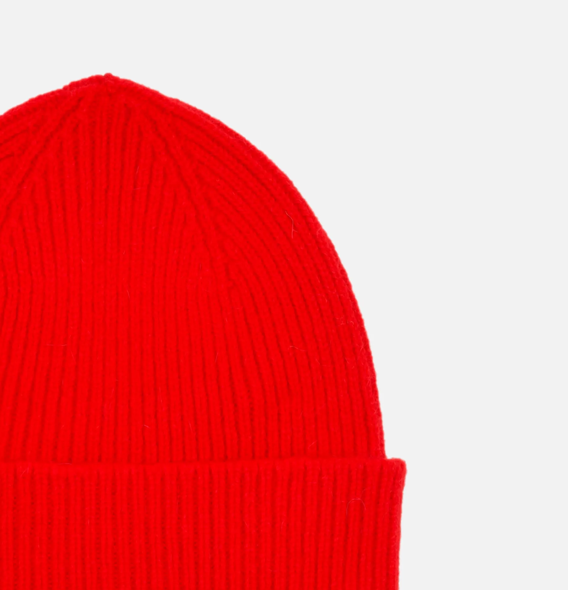 ROBERT MACKIE Barra Beanie Red