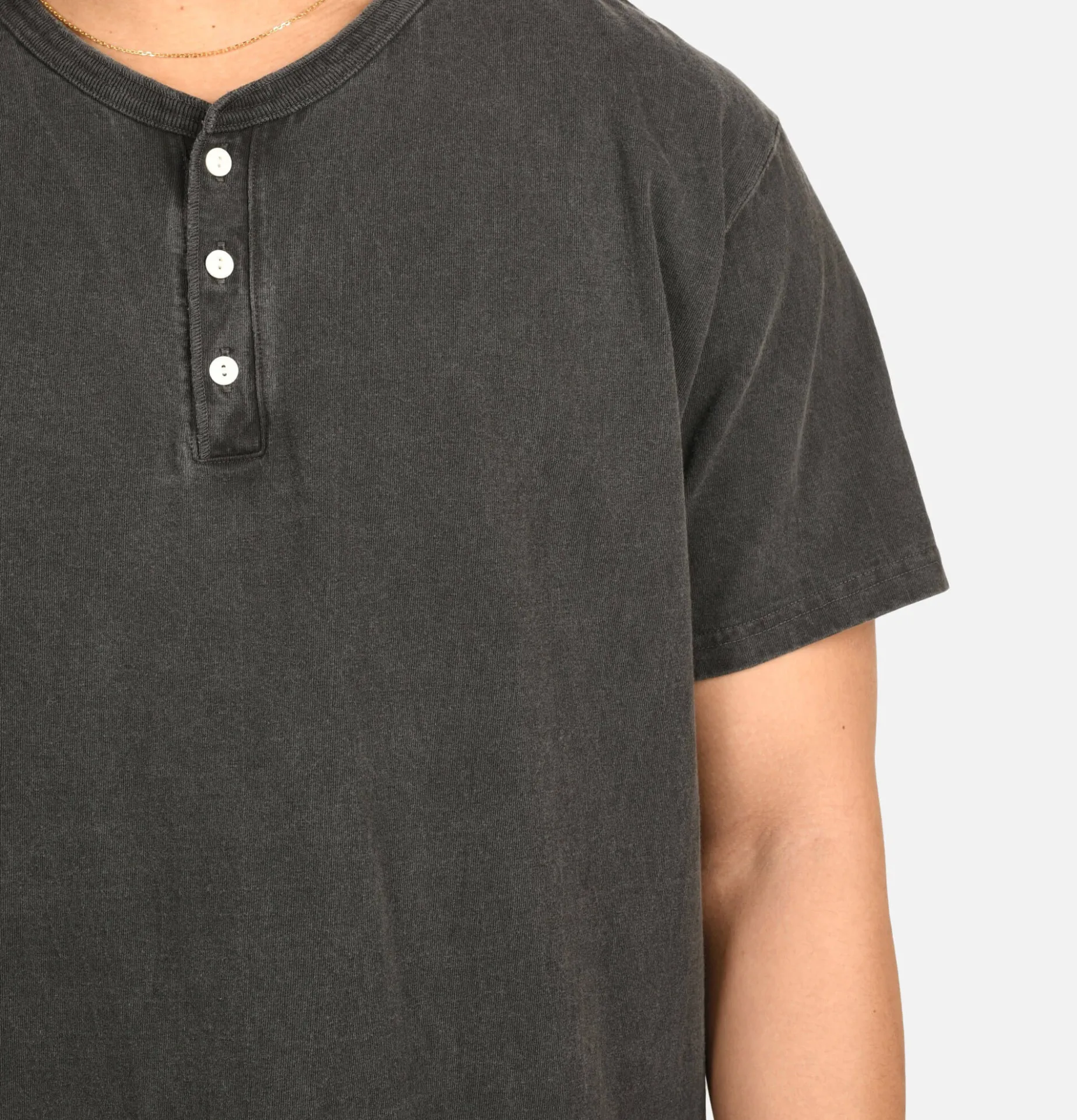 GOOD ON Henley Tee Black