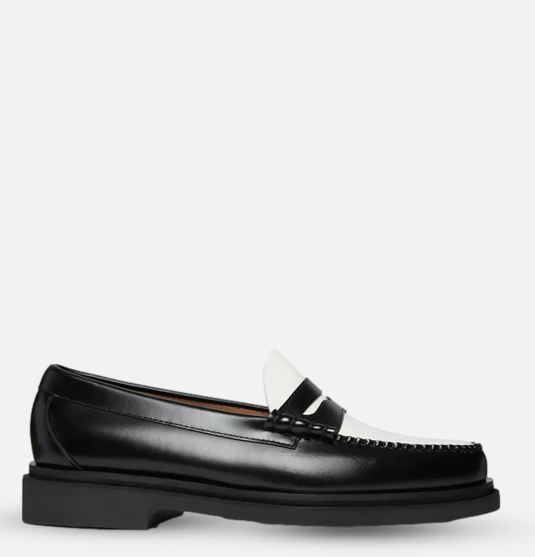 G.H. BASS Loafer Weejun Step Larson Black White