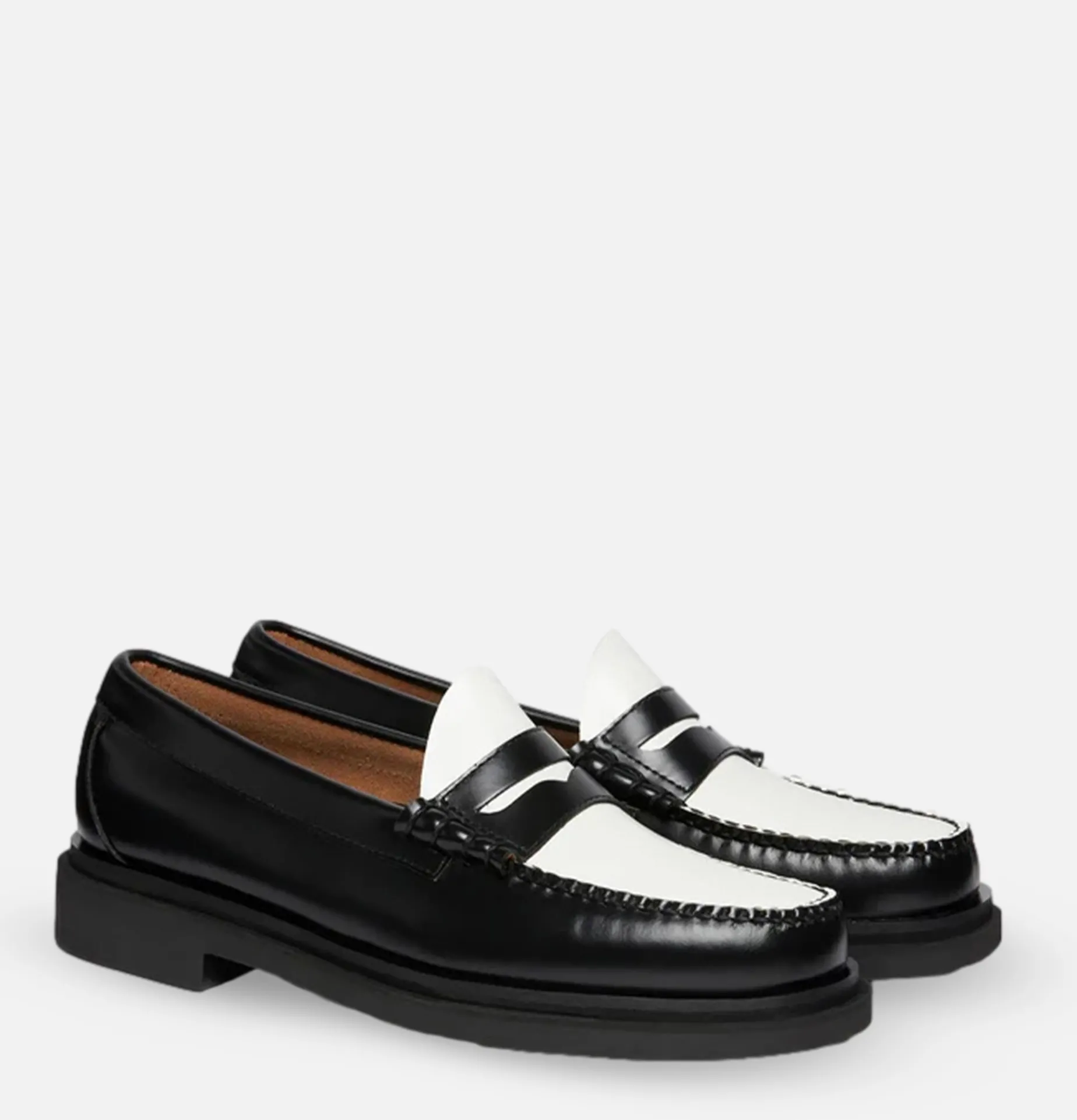 G.H. BASS Loafer Weejun Step Larson Black White