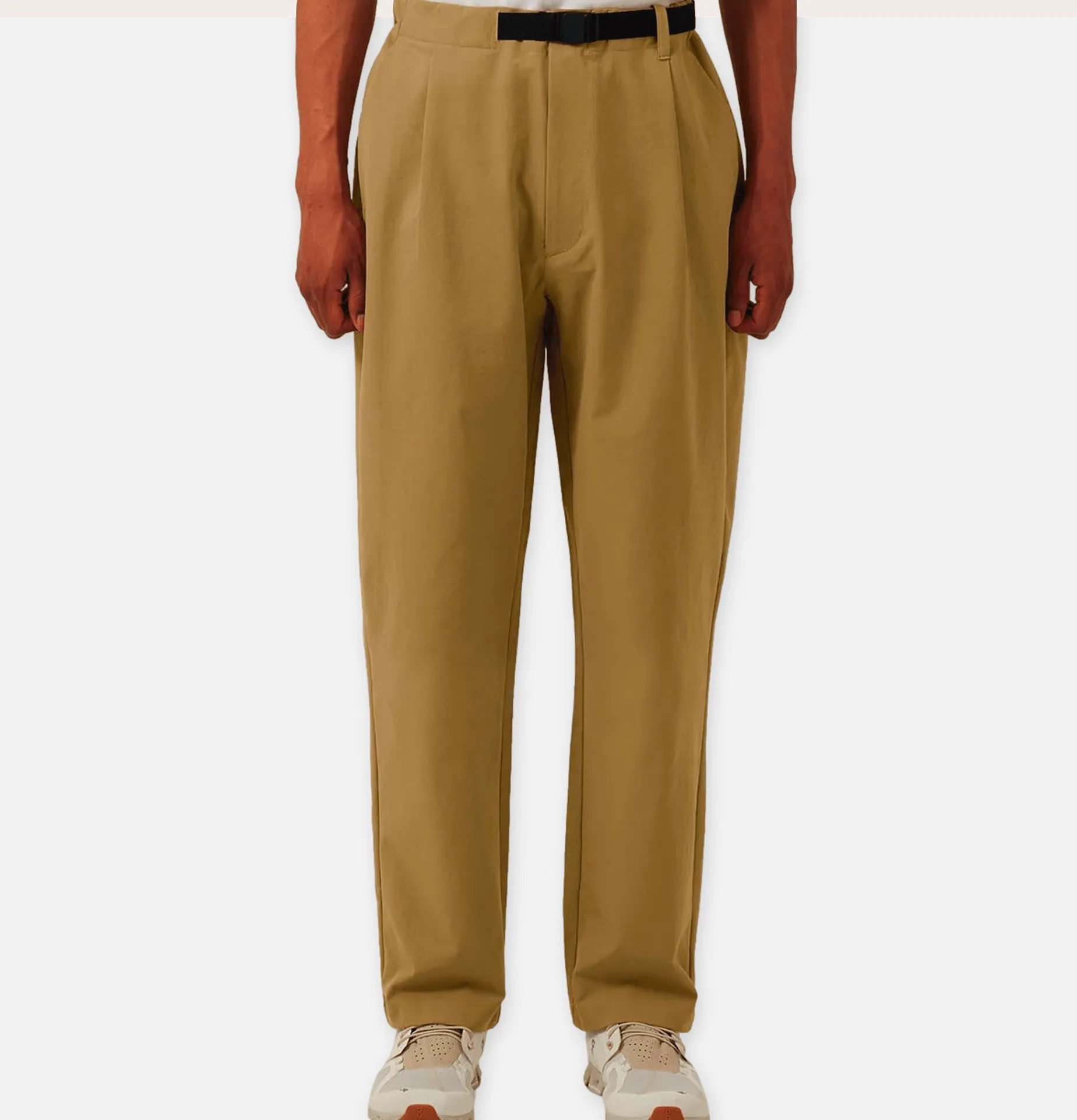 GOLDWIN One Tuck Stretch Pants Beige