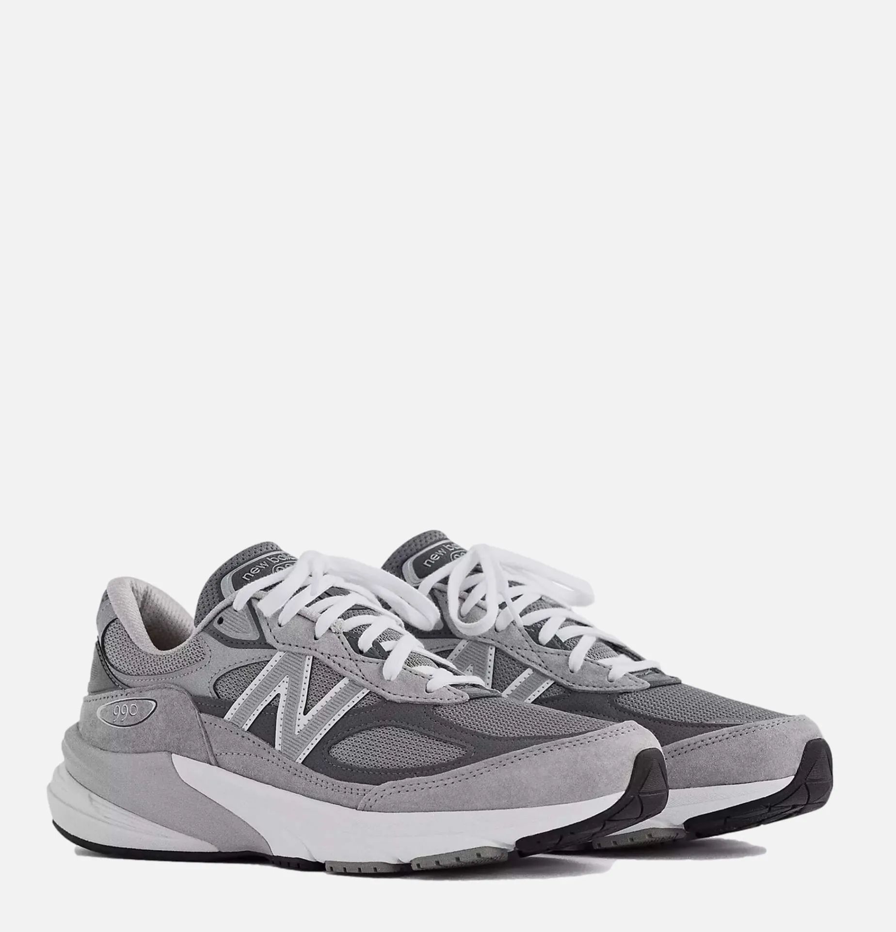 NEW BALANCE 990V6 Sneakers Grey