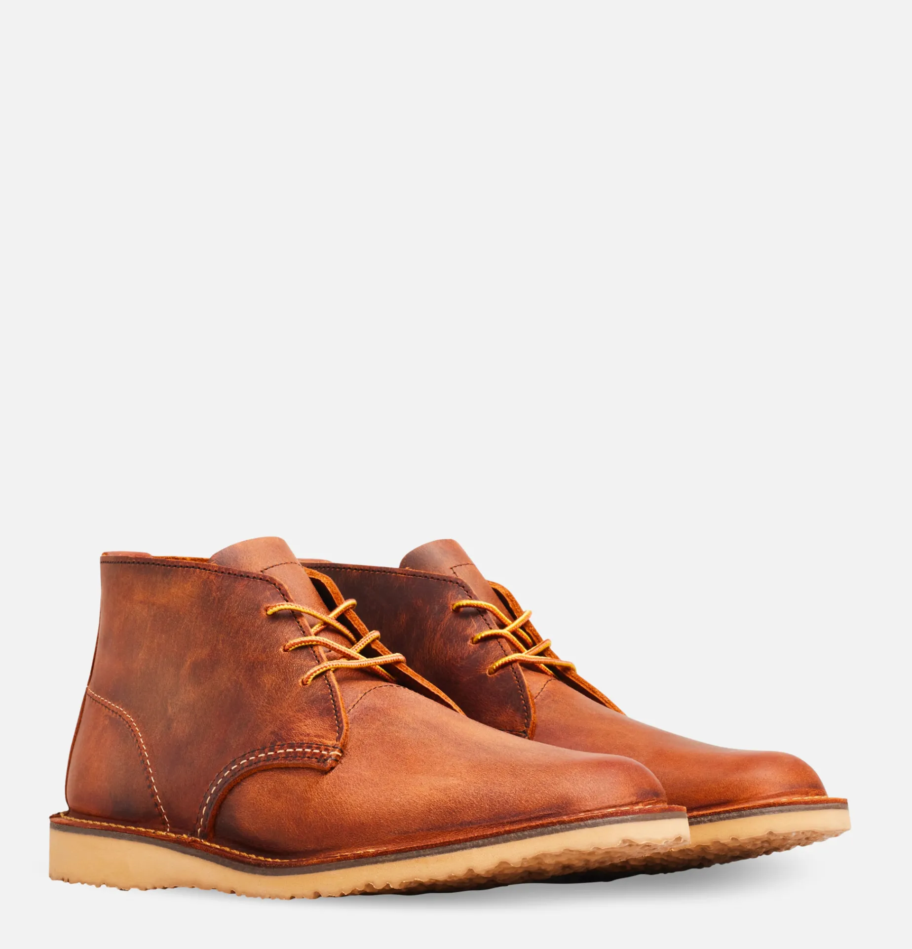 RED WING SHOES 3322 Weekender Chukka Copper Rough